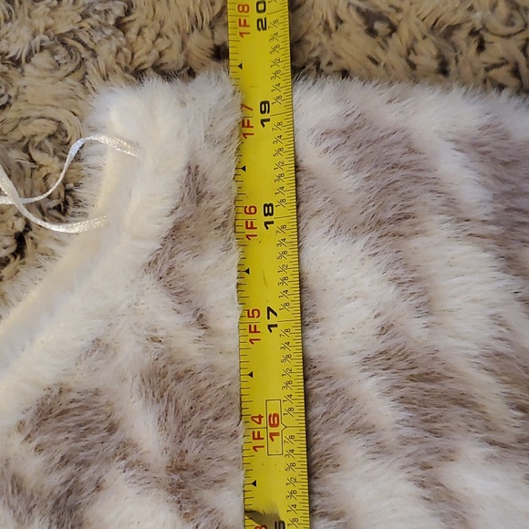 Aeropostale Sleeveless Cropped Sweater Vest | XL - Picture 7 of 9